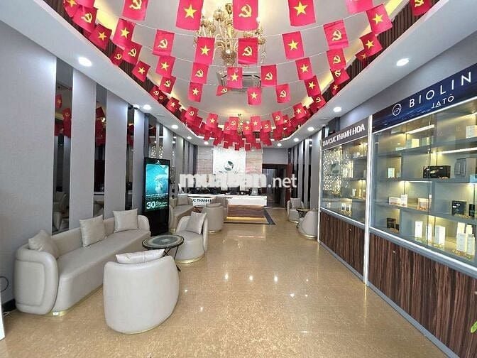 Cho thuê nhà nguyên căn 5 tầng có thang máy