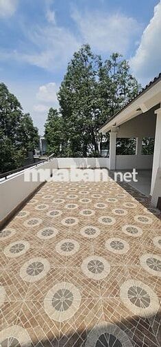 Cần cho thuê mặt bằng sân thượng - KDC Vĩnh Phú 1