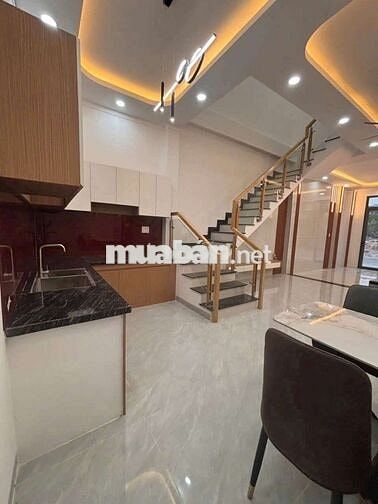 Nhà đẹp giá rẻ tại tân định bến cát
