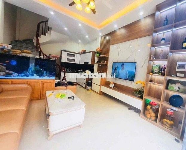 Cho thuê nhà 5 tầng 45m 4PN Cầu Diễn 11tr🔥Bắc Từ Liêm
