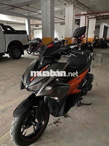 Yamaha NVX 125cc ABS Đen Cam