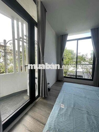 Cho thuê căn studio rộng 37m2, full nội thất, gần trung tâm, gần biển