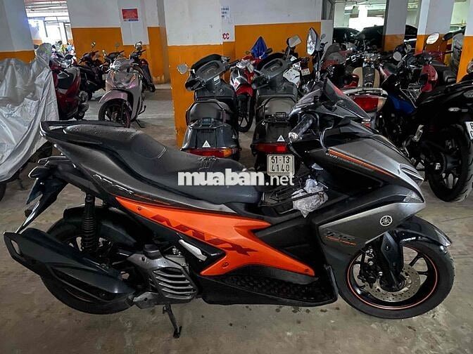 Yamaha NVX 125cc ABS Đen Cam