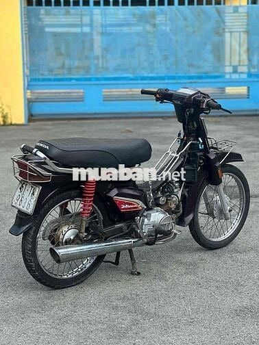 Honda Dream Thái BSTP