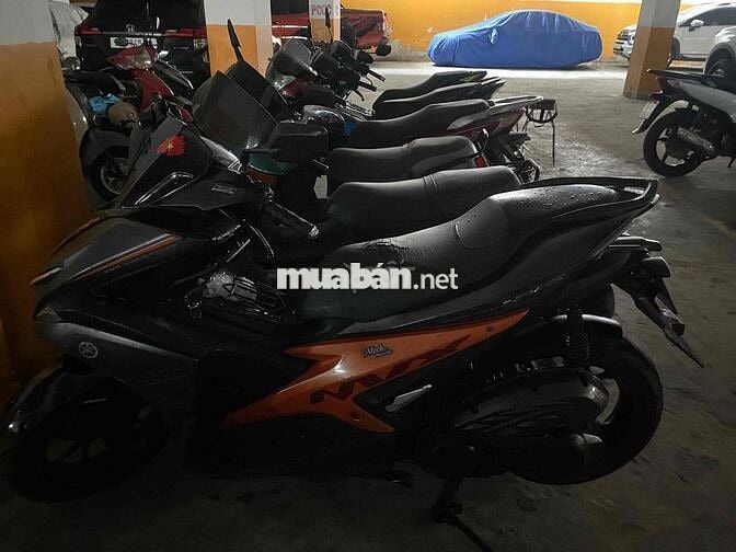 Yamaha NVX 125cc ABS Đen Cam