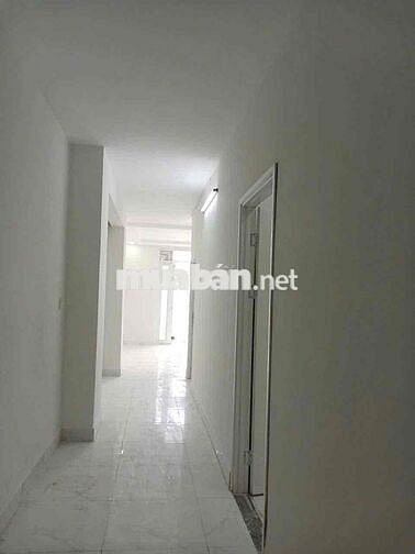 Cho thuê nhà nguyên căn KDC Đường số Phạm Hữu Lầu Quận 7