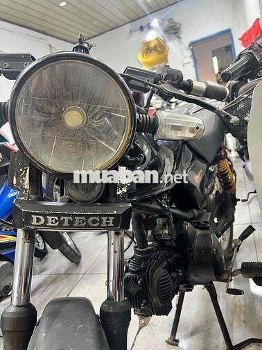 Detech Win Côn tay màu Đen