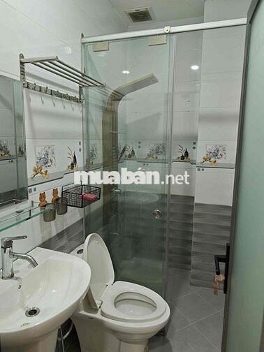 Cho thuê nhà 6pn mặt tiền kinh doanh khu cxpl D , P.Bình Phú