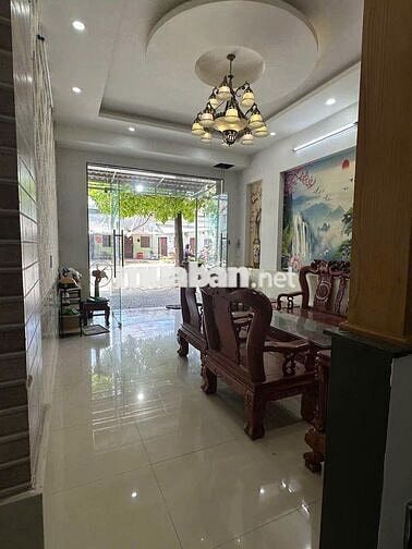 Cho thuê nhà 2 lầu 1 trệt Full Nội Thất KDC  hoàng nam 5  AN PHÚ