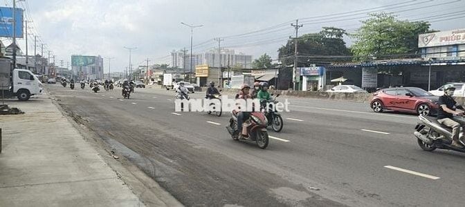 Liên hệ trực tiếp -Đất mặt tiền Quốc Lộ 13 - SHr - Có thương lượng