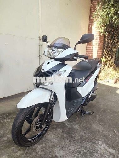 Honda SH Việt 125cc Tự động Trắng