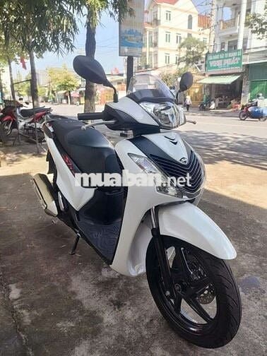 Honda SH Việt 125cc Tự động Trắng