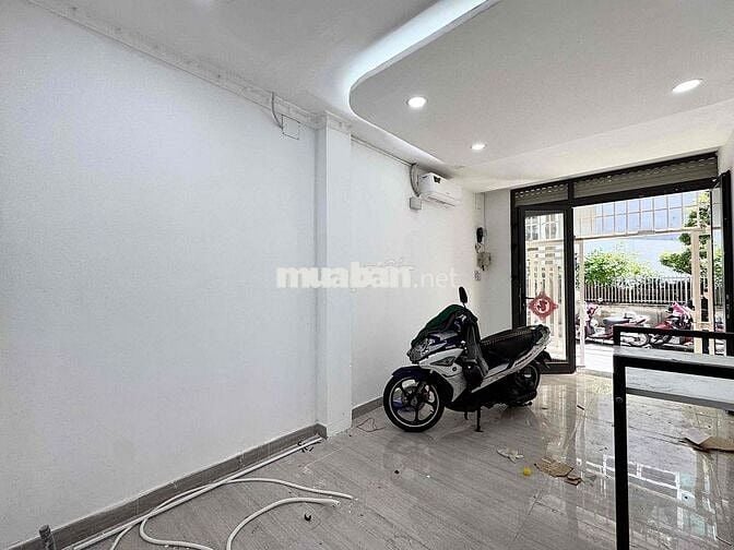 CHÍNH CHỦ CHO THUÊ MBKD NGAY TÂN CẢNG - NGUYỄN VĂN THƯƠNG, PEARL PLAZA