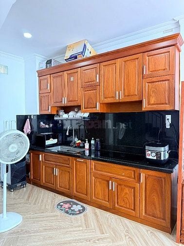 Nhà mới, Góc, Nguyễn Văn Nguyễn, 5Tầng,3PN, gần Hoàng Sa