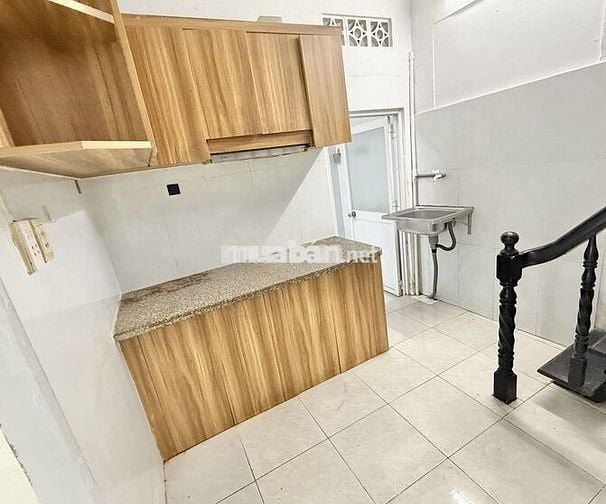 Hẻm 3m PHÚ THỌ HOÀ, 1 Lầu, 4 x 9m, 2 Phòng Ngủ, 2 wc