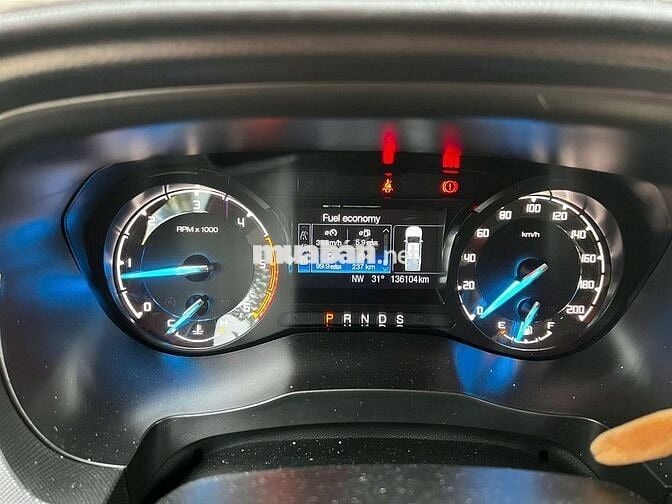 Ford Ranger XLS 2.2L AT 2021 Đỏ đen