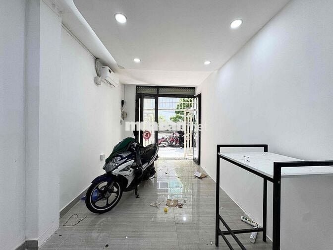 CHÍNH CHỦ CHO THUÊ MBKD NGAY TÂN CẢNG - NGUYỄN VĂN THƯƠNG, PEARL PLAZA