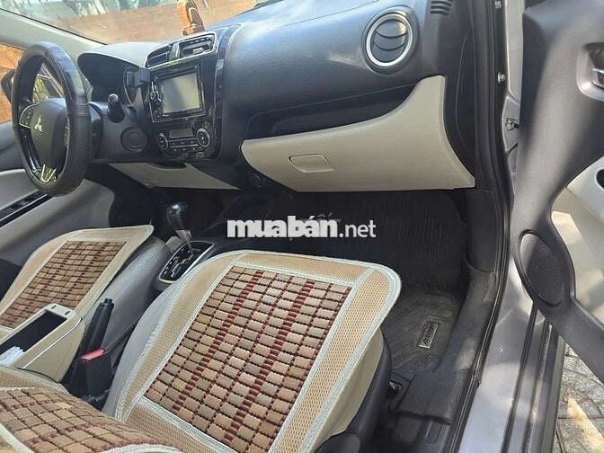 Mitsubishi Attrage Xám 5 chỗ