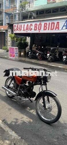 Honda Win Cafe Racer Cam