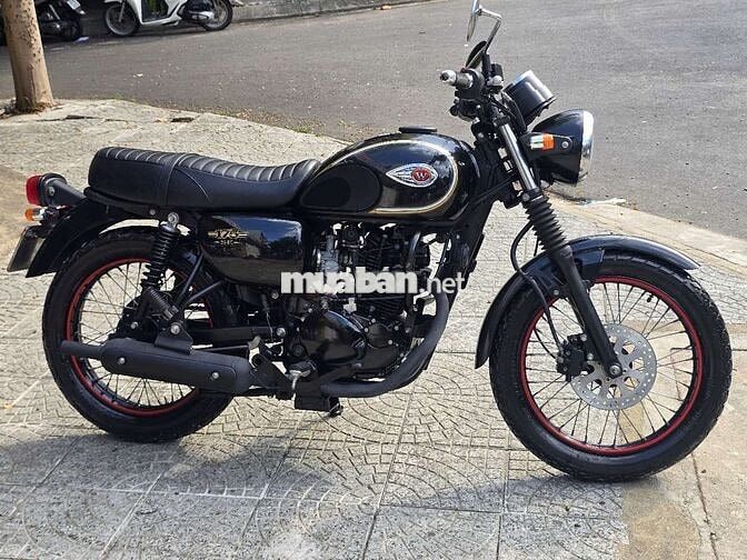 Kawasaki W175 SE 8000 km màu Đen,Cực Mới