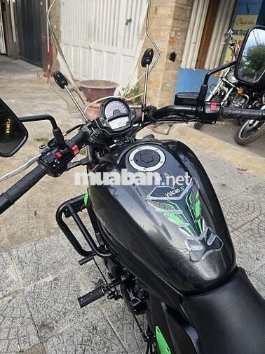 Kawasaki Vulcan 650 S Đen 15.000km,Fulk đồ chơi
