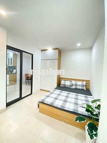 Cho Thuê 2 ngủ 1 khách mặt phố Phương Liệt