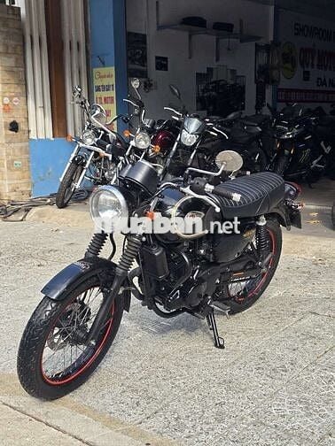 Kawasaki W175 SE 8000 km màu Đen,Cực Mới