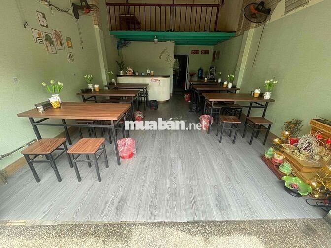 Sang nhượng quán bún đậu nem nướng tại Phùng Khoang