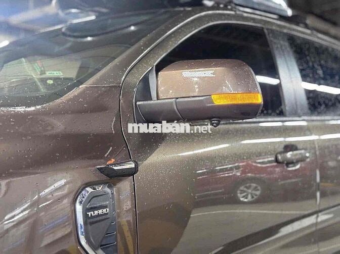 Ford Ranger XLS 4x2 2023 Nâu Ghế Da