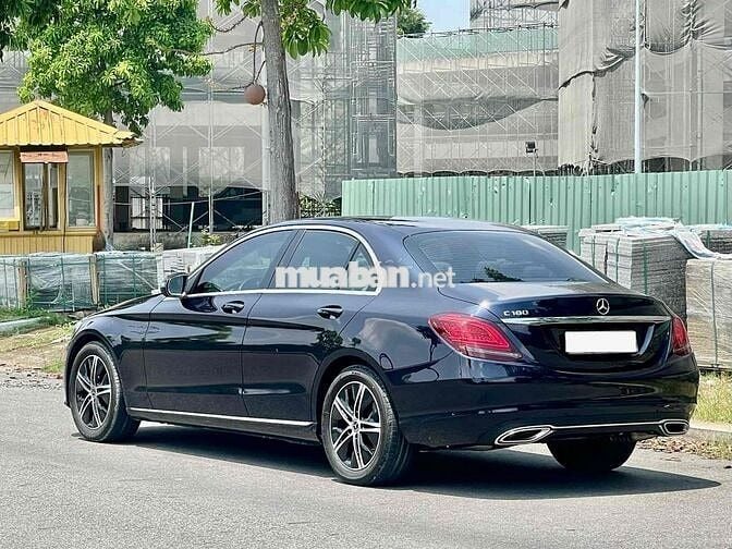 Mercedes C180 2020 Sedan Xanh đen 28.000km