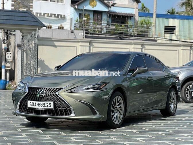 Lexus ES 250 2023 Xám 25.000 km