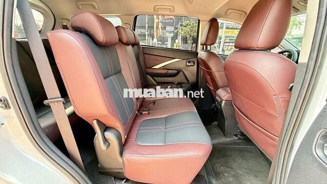 Xe lướt Xpander Cross trắng 615tr