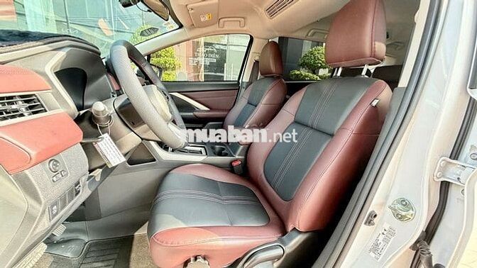 Xe lướt Xpander Cross trắng 615tr