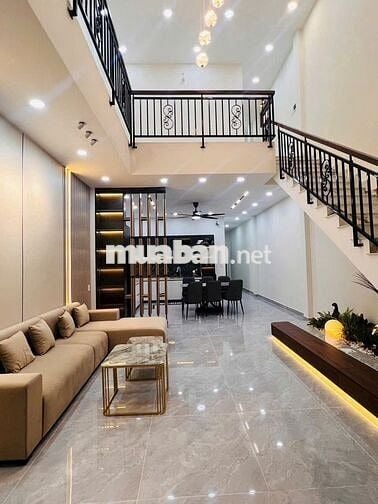 NHÀ MỚI XÂY TRỆT 1 LẦU -5X20 100M2 - HOÀN CÔNG - GIÁ 3TY690 - LONG HẬU
