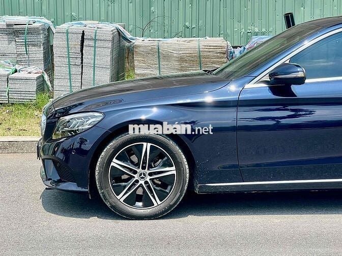 Mercedes C180 2020 Sedan Xanh đen 28.000km