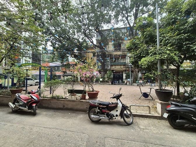 Nhà tập thể đẹp, trung tâm, tiện ích vô vàn, giá tốt