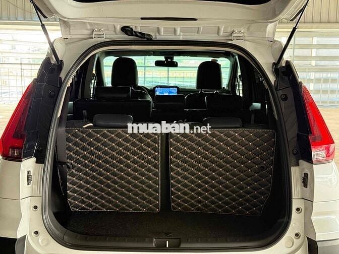 Mitsubishi Xpander Cross 2023 Xe gia đình