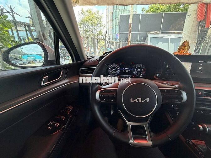 Kia K5 Premium 2.0 AT - 2024 - ODO: 8000KM