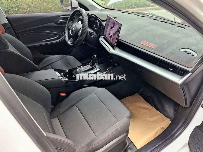 MG Đà Nẵng: MG5 STD Sedan Trắng 5 chỗ mới 100%
