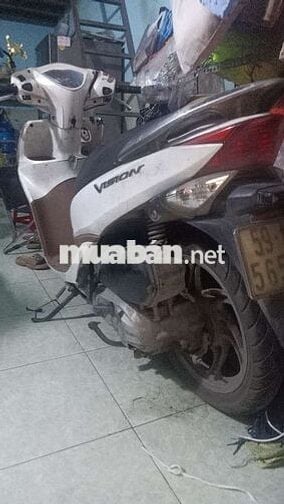 Honda Vision Trắng