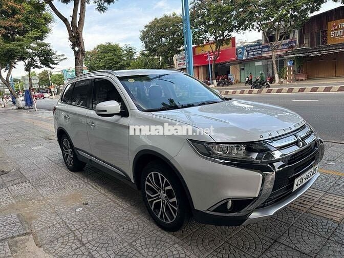 Mitsubishi Outlander 2019 Số tự động Trắng