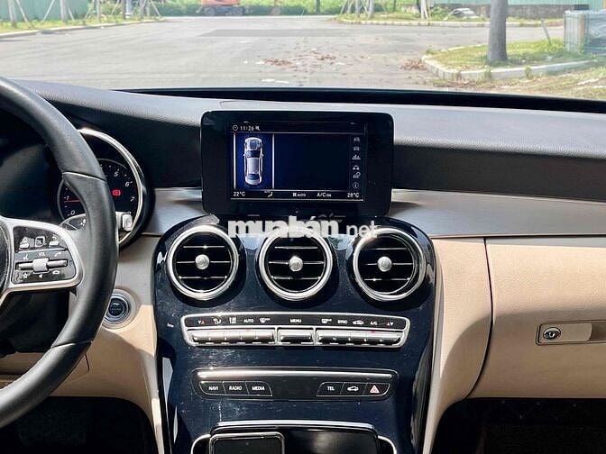 Mercedes C180 2020 Sedan Xanh đen 28.000km