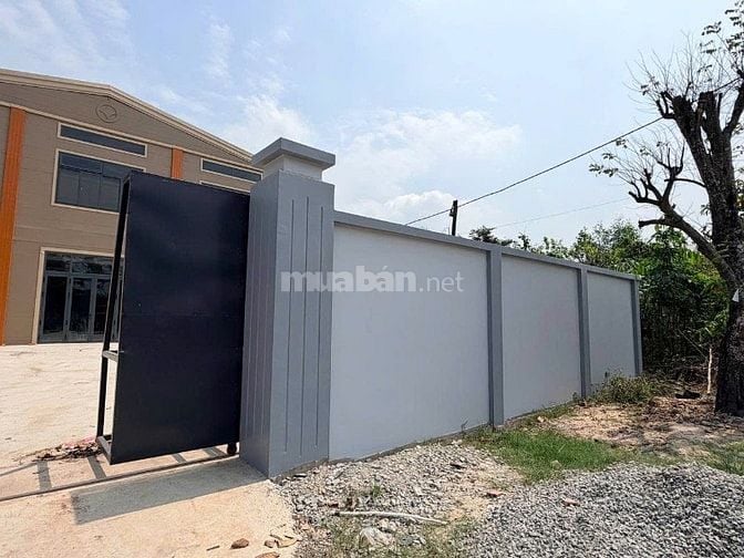 Xưởng 580m2 mới 100%, 1,230m2 đất có 800 thổ, MT Sông Lu, +  Củ Chi
