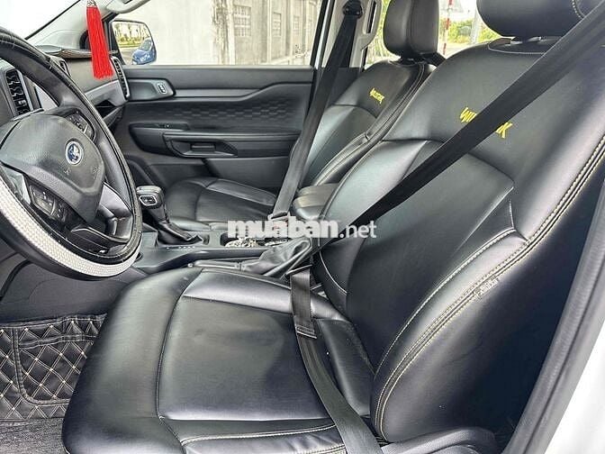 Ford Ranger XLS 2023 Số tự động Diesel Trắng