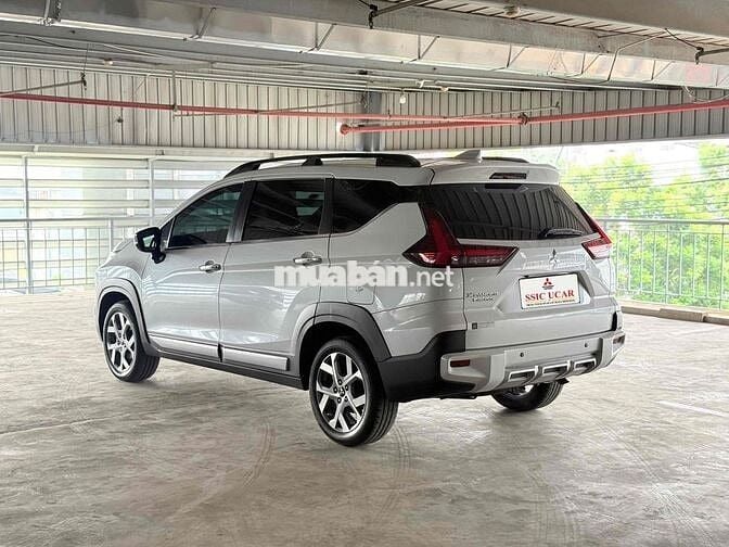 Mitsubishi Xpander Cross 2023 Xe gia đình