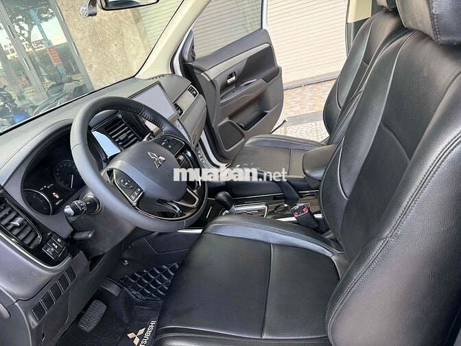 Mitsubishi Outlander 2019 Số tự động Trắng