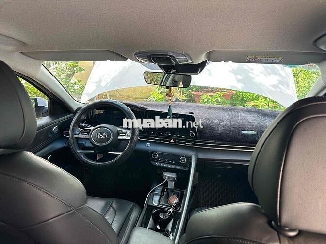 Hyundai Elantra 2.0 cao cấp 2024 Trắng 20617 km