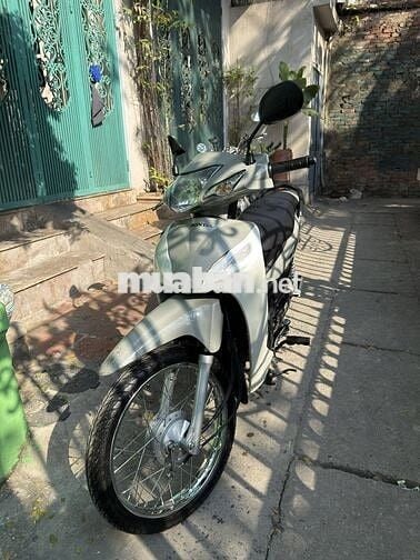 Honda Wave Trắng 23602 km