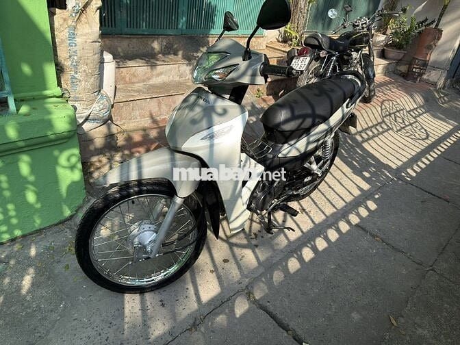 Honda Wave Trắng 23602 km