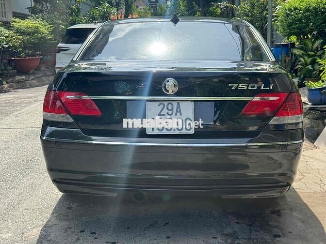 BMW 750Li Đen Da cao cấp 5 chỗ